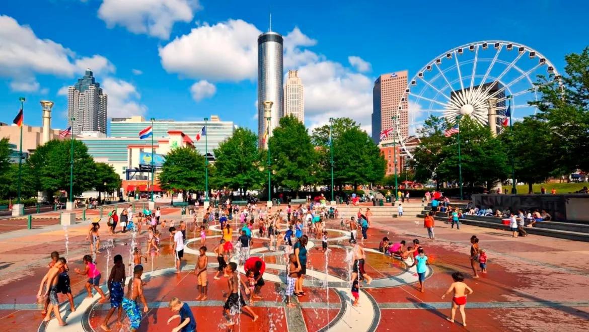 Impressive Mid-Downtown Residence Heart Of Peidmont Park Atlanta Bagian luar foto